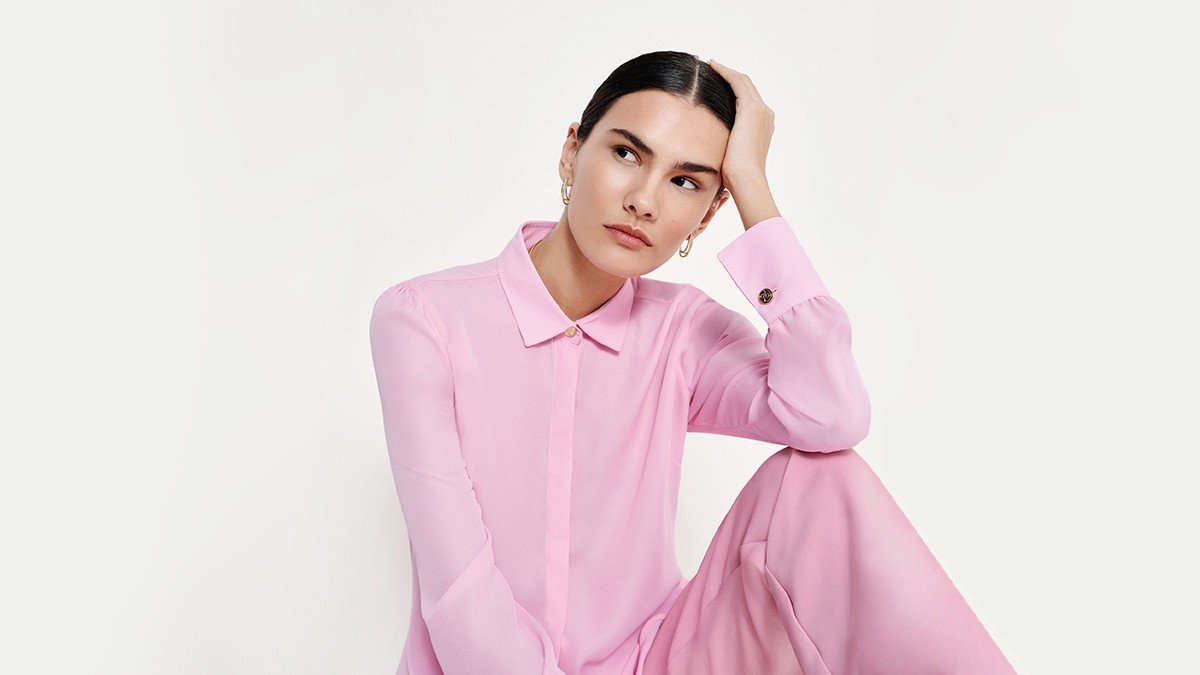 ideias de looks com roupas rosa e azul pastel