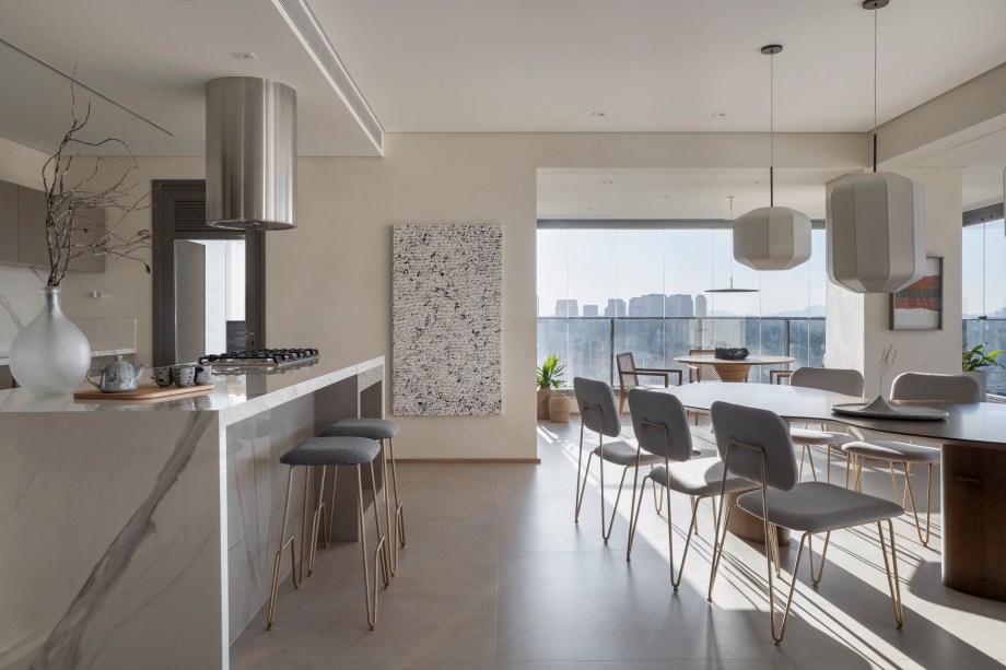 sala de estar com cozinha integrada