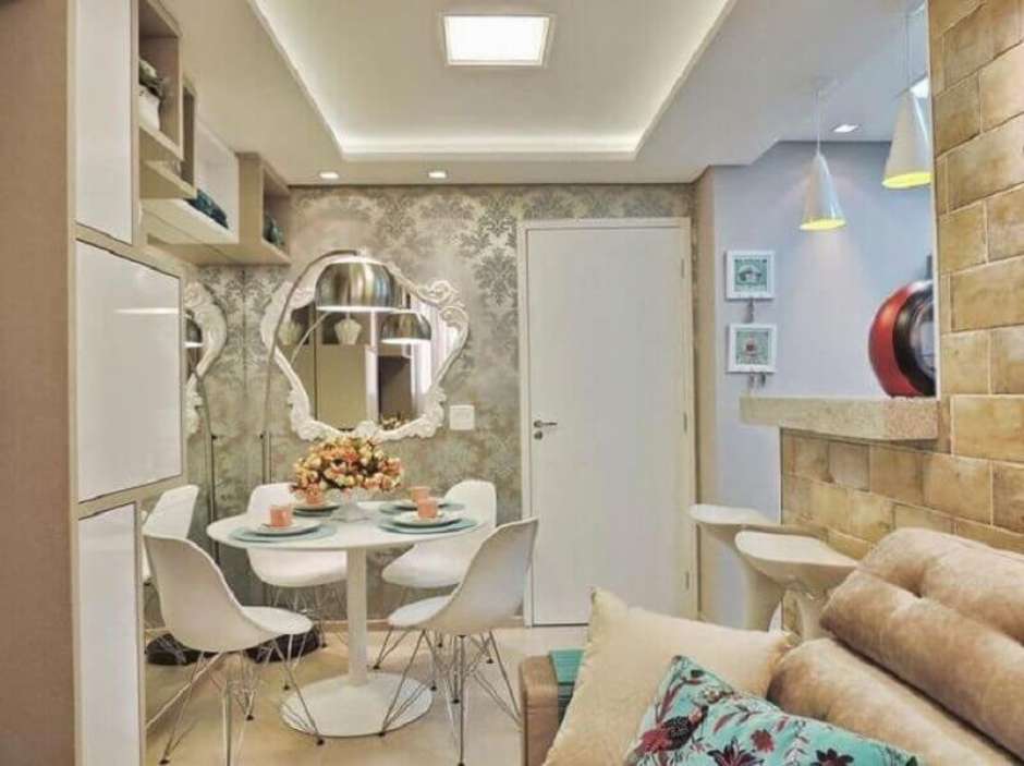 Como Usar Espelhos para Ampliar Ambientes Pequenos