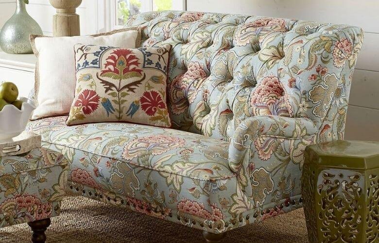 quanto custa reformar um sofá com estampa floral guia de preços