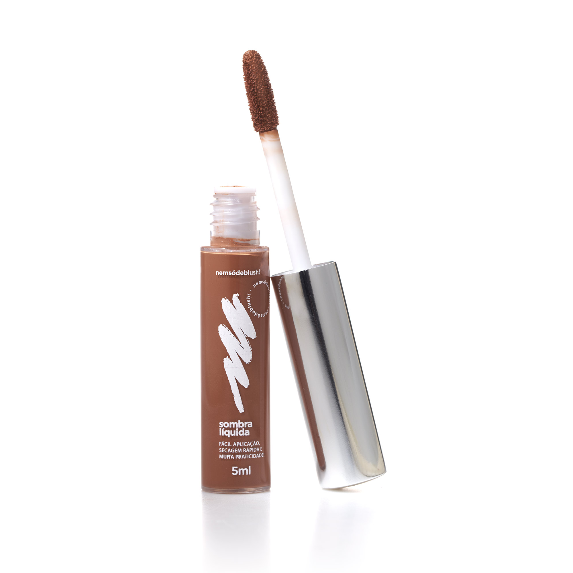 Maquiagem para pálpebras maduras: Sombras que não marcam linhas