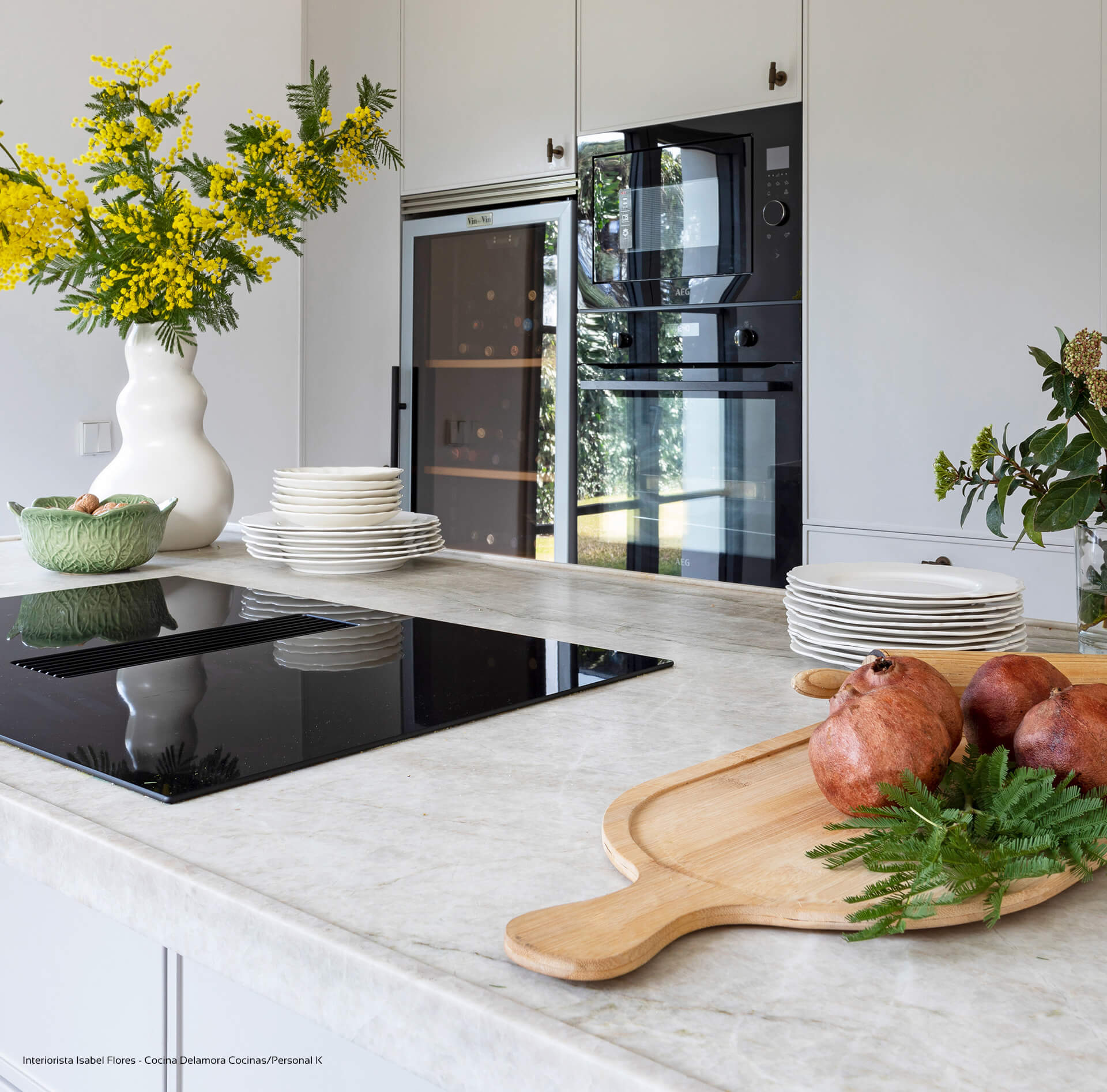 Quartzito Taj Mahal e Mont Blanc: O Luxo das Bancadas em 2025