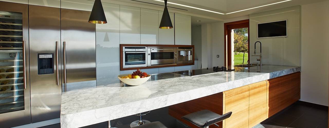 Quartzito Taj Mahal e Mont Blanc: O Luxo das Bancadas em 2025