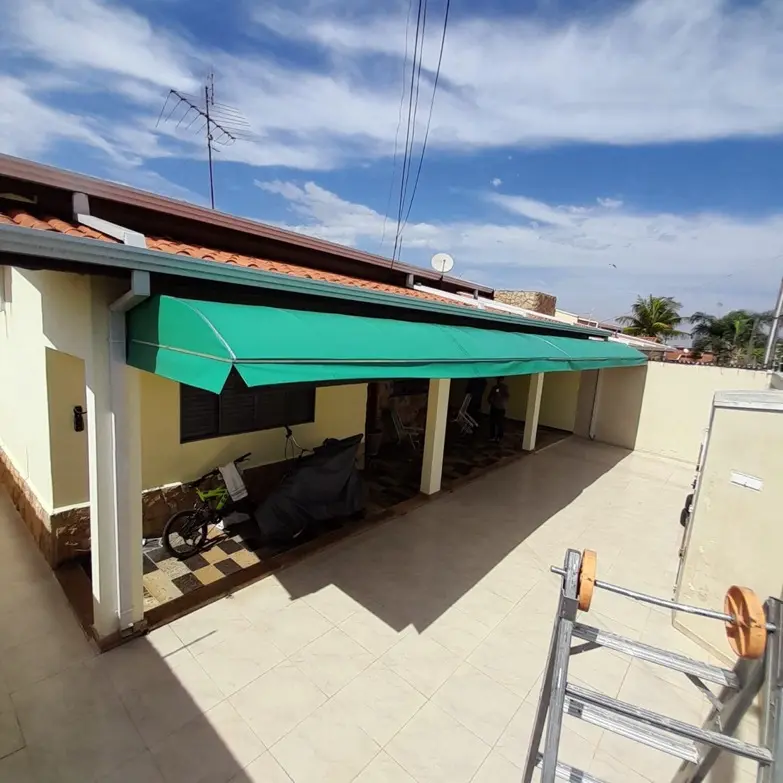 toldo de policarbonato versus lona qual a melhor opção