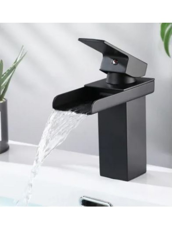 Manutenção e Limpeza de Torneiras Cascata: Dicas para Durabilidade