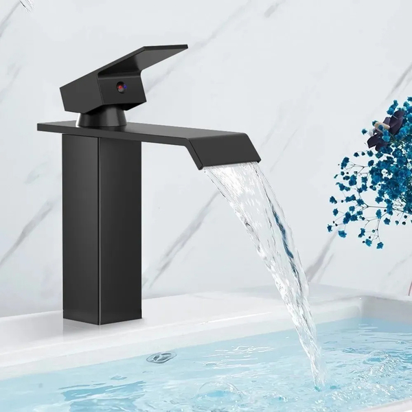 Bica Alta ou Baixa? Desvendando a Escolha da Torneira Cascata Perfeita