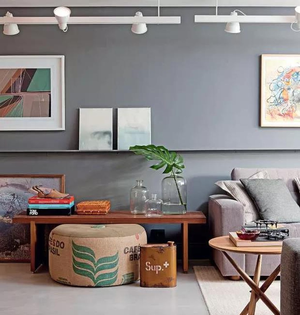 5 ideias de títulos:
1. Trilhos: Guia Completo dos Diferentes Tipos e Usos
2. Decoração com Trilhos: Transforme sua Casa com Estilo
3. Trilhos na Construção Civil: Funcionalidade e Segurança
4. Iluminação com Trilhos: Modernidade e Versatilidade
5. Entenda os Trilhos Ferroviários: Da Via à Manutenção