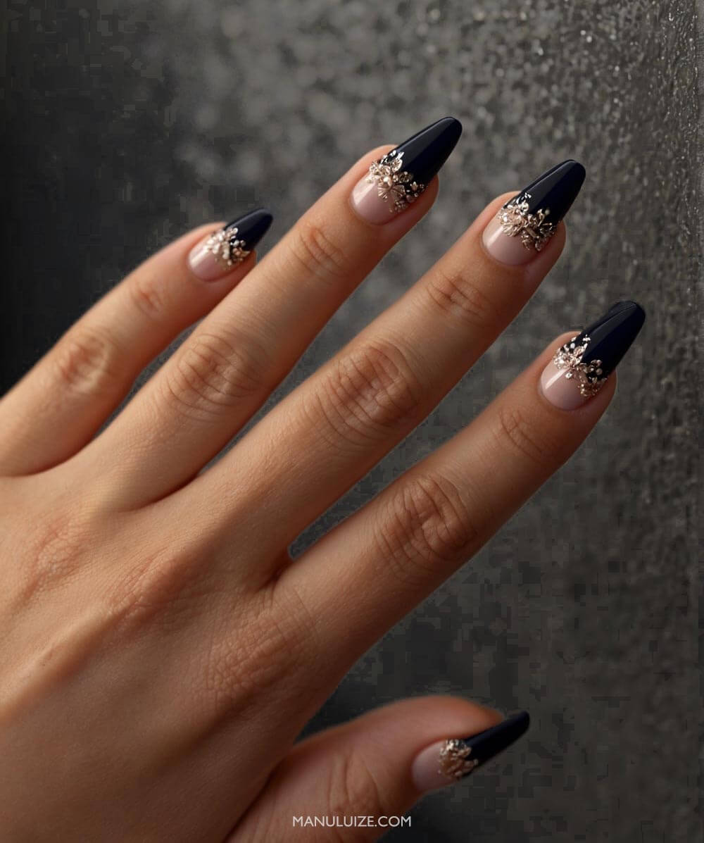 Unhas Postiças Pretas: Praticidade e Estilo em Minutos