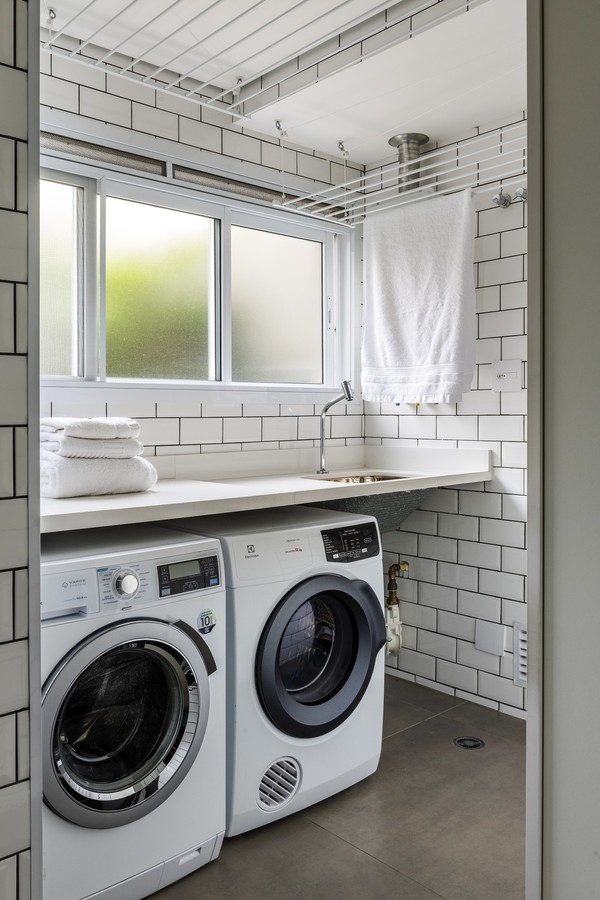 Varal de Chão Vertical: A Solução Definitiva para Lavanderias Pequenas