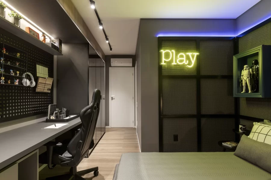 quarto gamer console