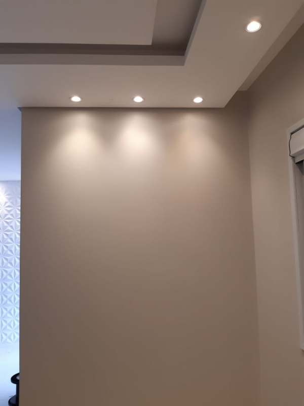 iluminação com sanca de gesso