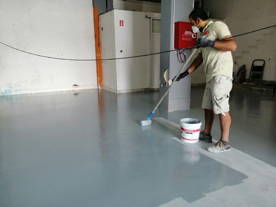 melhor tinta para piso de garagem